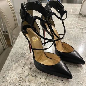 Christian Louboutin: Suzanna 100 Nappa Shiny